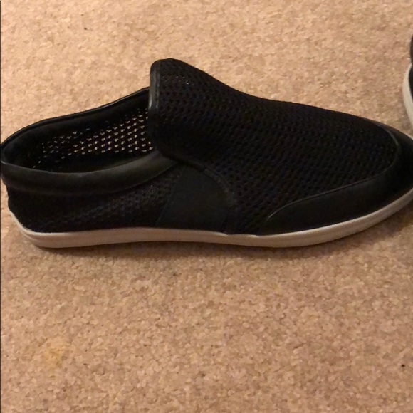 Shoes - Picture 2 of 3